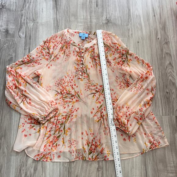 CeCe Women's Pleated Floral-Print Long-Sleeve Top Size M - Picture 5 of 9